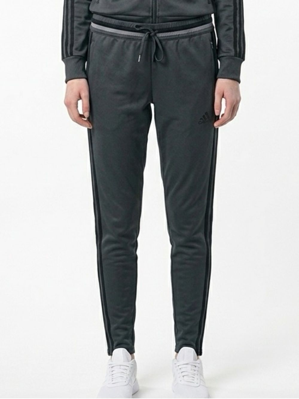 ADIDAS | Gray & Black Drawstring Tapered Pants XS